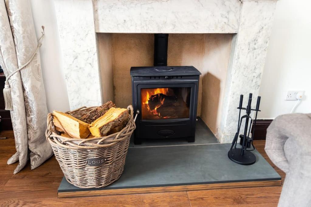 Cosy 200 Year Old Listed Cottage Near To St Andrews Markinch Buitenkant foto